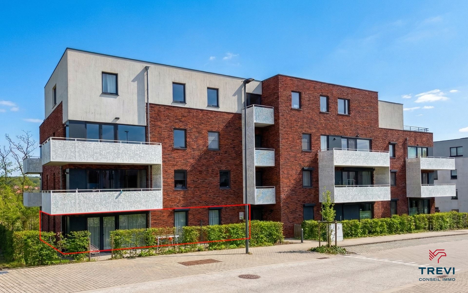 SOUS OPTION Bel appart 2 chbres avec terrasse & jardin - photo 1