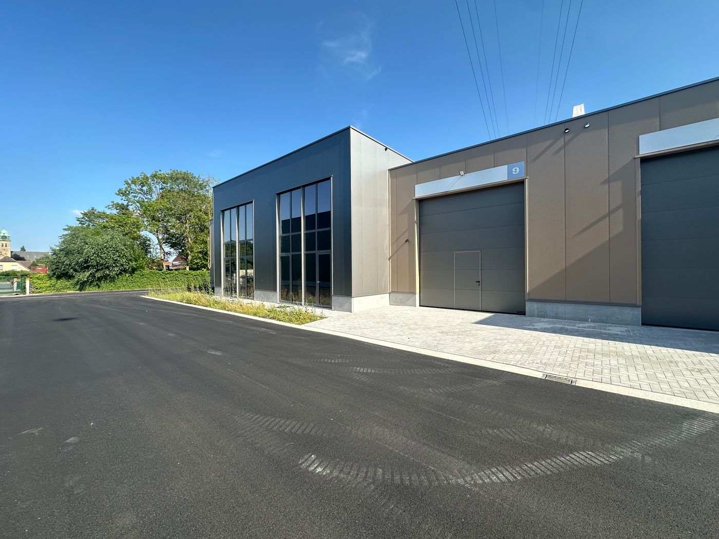 Nieuwbouw KMO-unit van 237 m² te koop! - photo 5