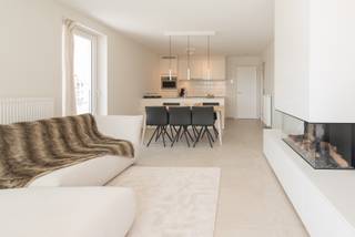 Dit appartement maakt deel uit van het nieuwbouwproject Sailors' Park - Villa Manta.<br /><br />Het appartement is gelegen op de eerste verdieping en werd op plan ingedeeld als volgt:<br />Inkomhal met toilet en berging, badkamer met inloopdouche, 2 slaapkamers, open ingerichte keuken en leefruimte palend aan het terras.<br />Het terras is noordoostelijk georiënteerd. <br /><br />Verplicht aan te kopen autostaanplaats of afgesloten garagebox is niet in de prijs inbegrepen. <br /><br />Appartement: 75,38 m²<br />Terras: 13,65 m²