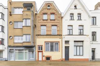 [[ DIT PAND NEEMT DEEL AAN DE ERA OPEN HUIZEN DAG OP 6/12 VAN 14:30 TOT 15:30 ]]Te koop: karaktervolle woning met 5 kamers met elk hun eigen badkamer...