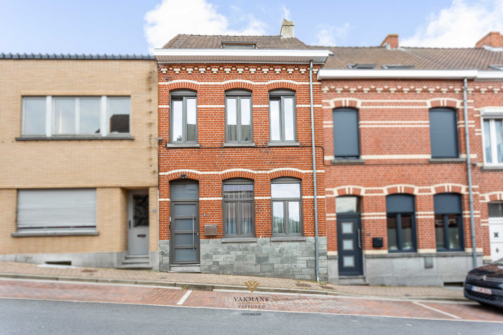 Familiale woning in rustige buurt - foto 1