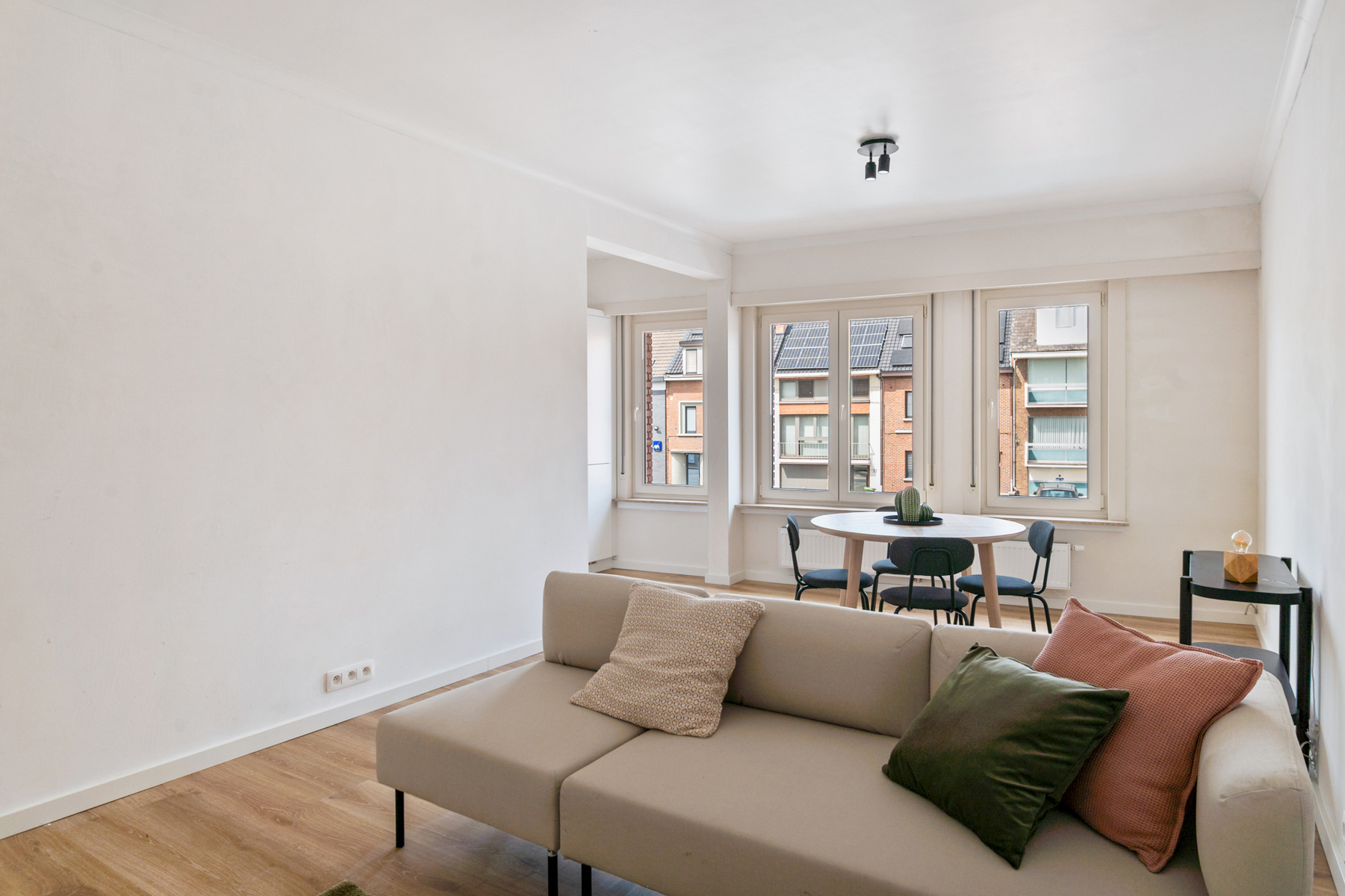 Volledig gerenoveerd & energiezuinig appartement! - foto 4