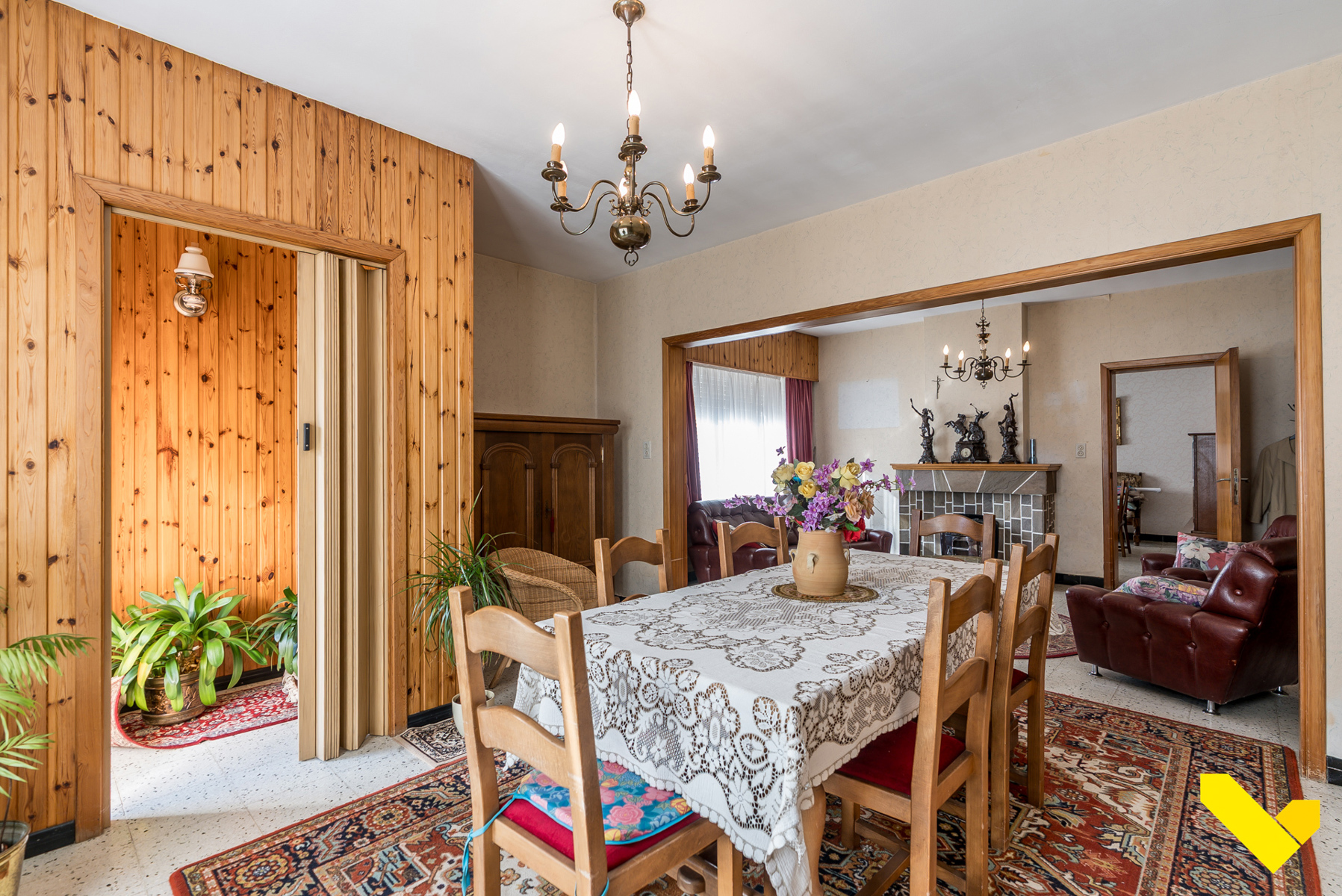 Te renoveren centraal gelegen woning. - foto 3