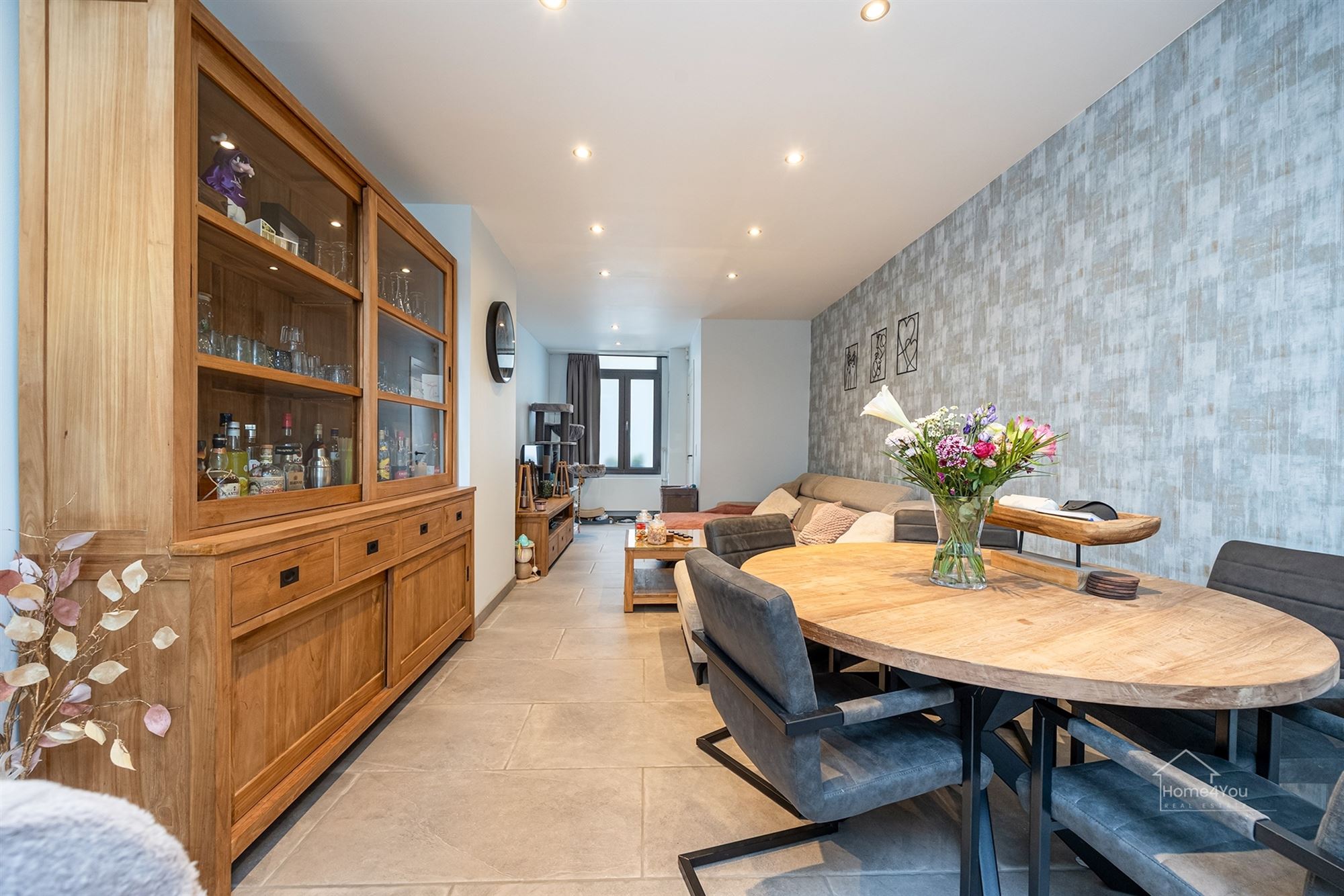 Charmante rijwoning met 3 slaapkamers en ruim dakterras - foto 3