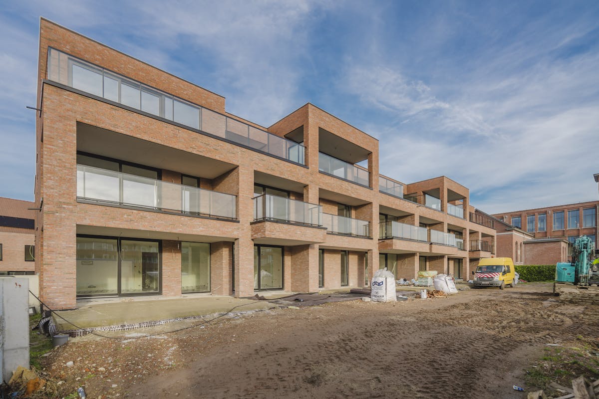 Appartement récemment construit avec terrasse ensoleillée à vendre à Sluis 9 - photo 2