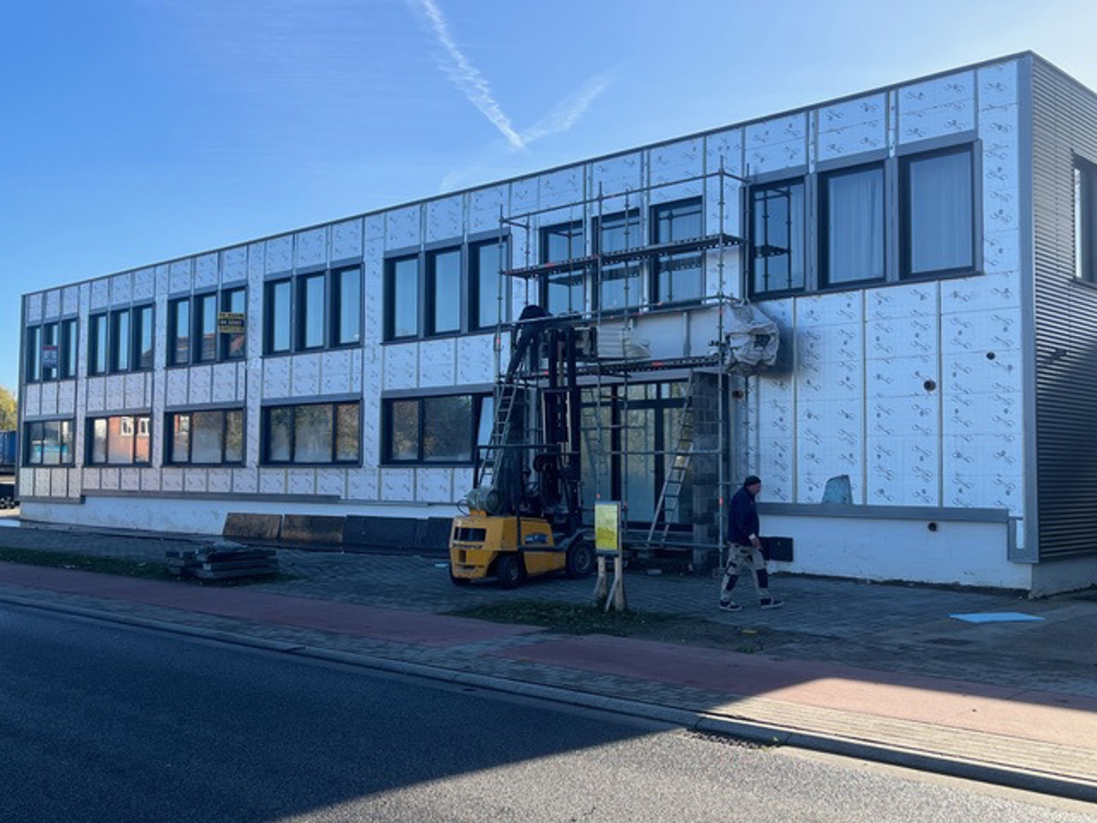 Volledig vernieuwde units voor stockage of ambachtsactiviteit - foto 4