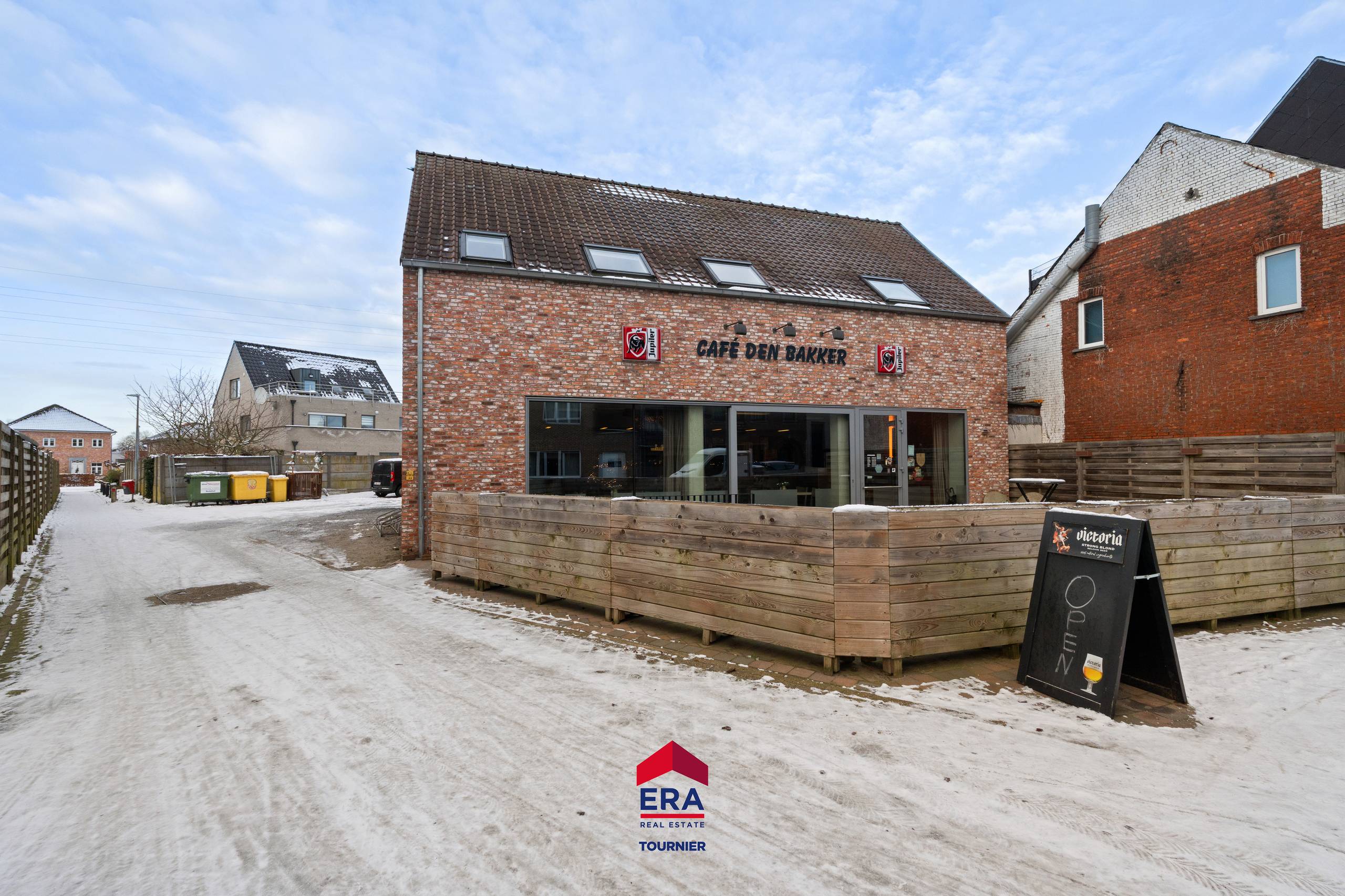 Handelshuis met ruim appartement op toplocatie in Mol - foto 2