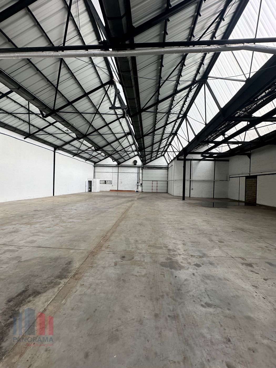 735 m² de ZONE D'EMPLOI INFLATABLE A VENDRE - photo 5