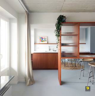 Stijlvol gerenoveerd pareltje met 2 slaapkamers en omvangrijk terras met adembenemend uitzicht!Dit architecturaal hoogstandje met sublieme...