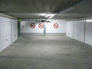 Franslaan -2/2119 - Afgesloten garage (2m87 op 5m65) in het nieuwbouwcomplex onder de Franslaan (tussen Kinderlaan &amp; Meeuwenlaan)...