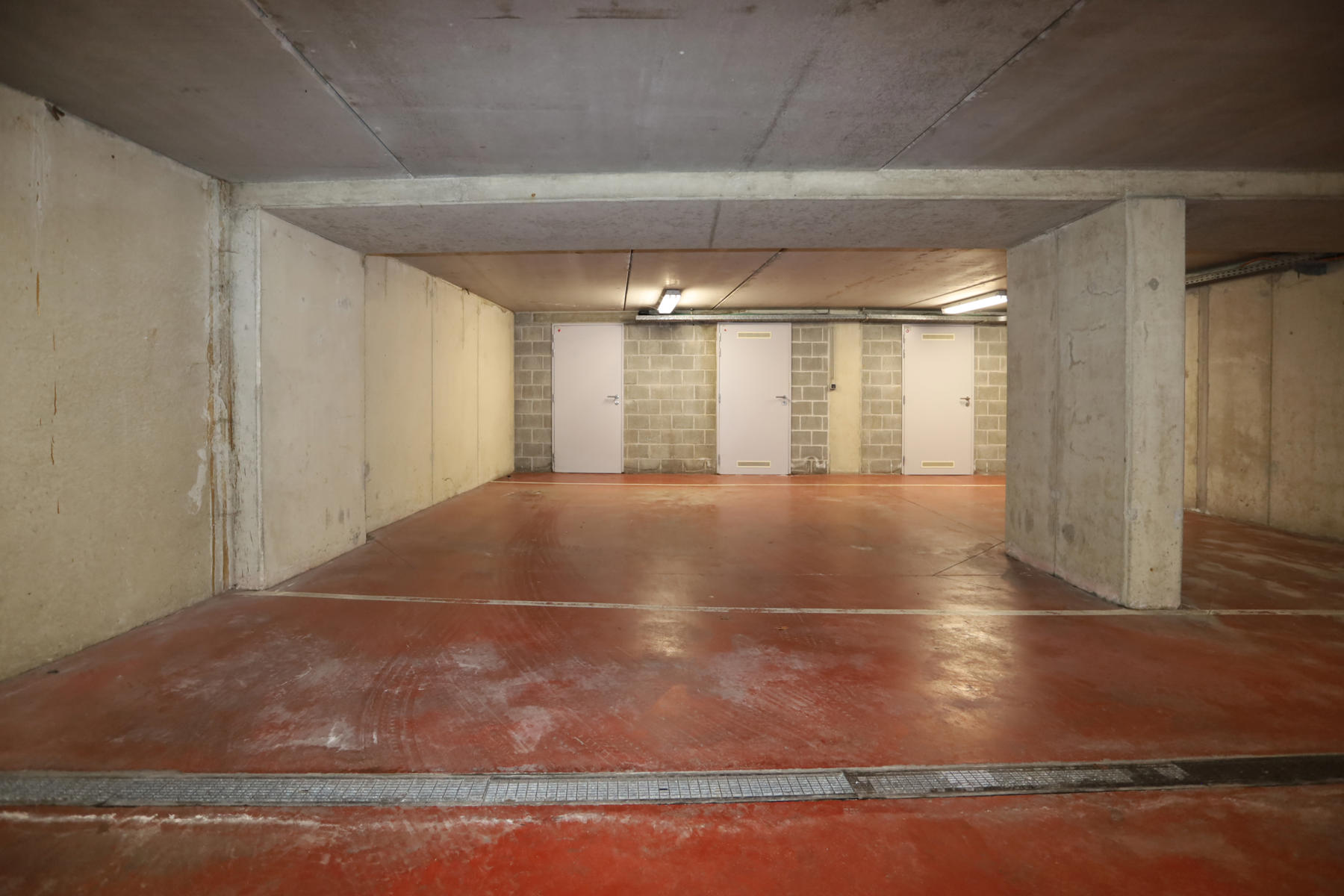 Dubbele autostaanplaats centrum - foto 1