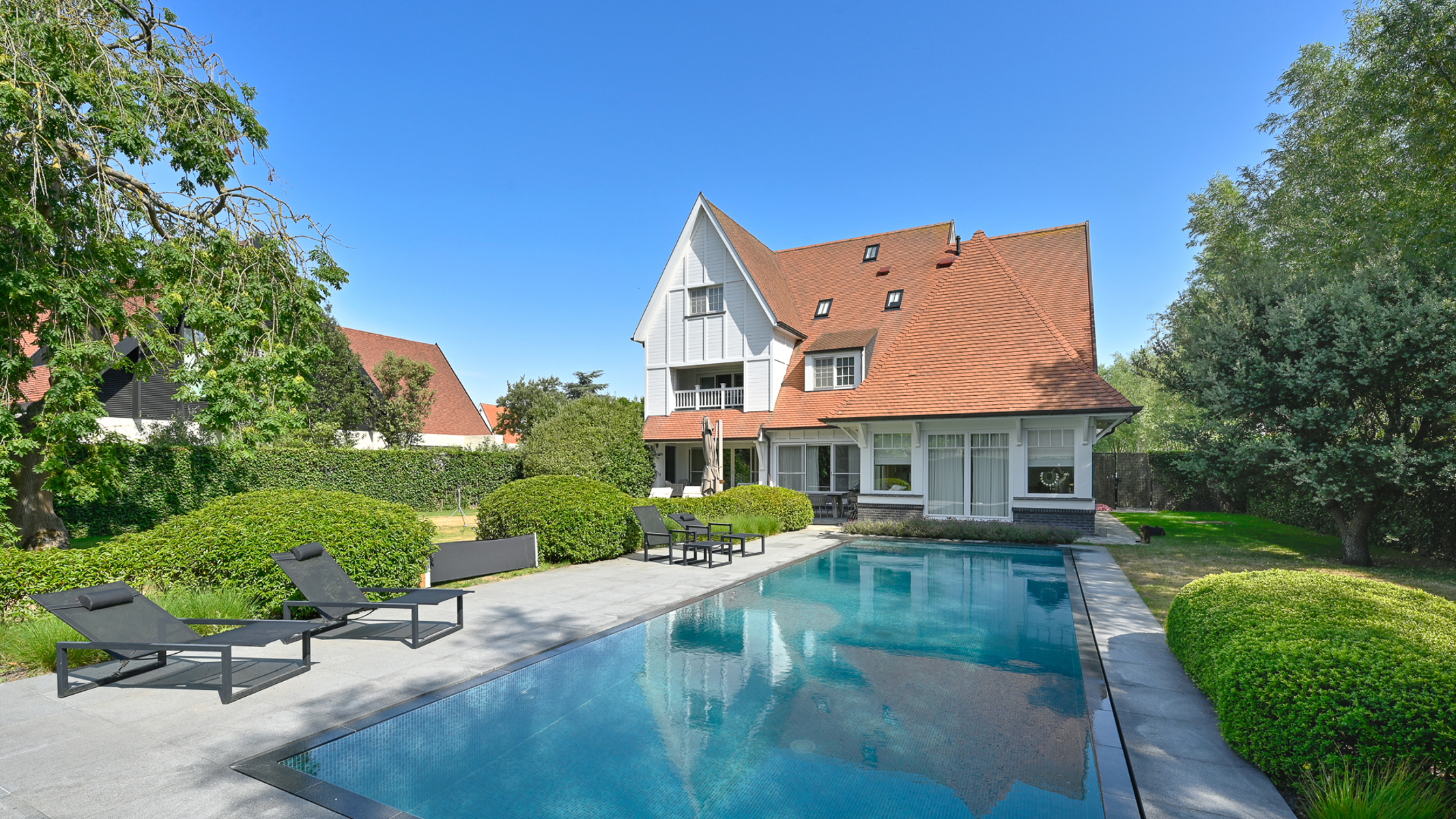 House for sale in Knokke-Heist with 6 bedrooms - photo 1