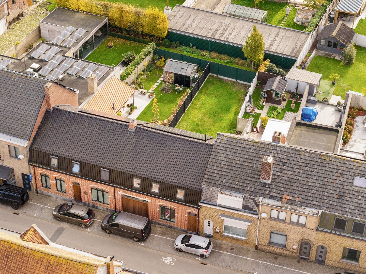 GERENOVEERDE WONING MET 3 SLPKS EN TUIN - foto 4