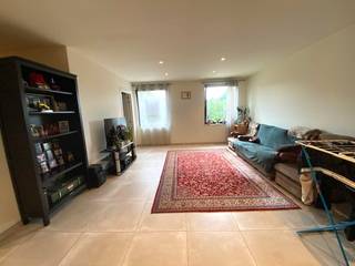 Volledig VERNIEUWD appartement (+-90 m²) in een rustige residentie, gelegen knal in het centrum van Geel. Het appartement bevindt zich op de...