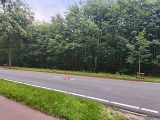Te koop twee bouwgronden zonder bouwverplichting. Gelegen aan de Retieseweg te Geel.<br />Lot 9 + 9A samen 26.7a<br />Lot 8 + 8A samen 29.42a<br /><br />Prijs is per lot