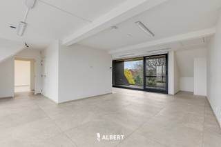 Op zoek naar een instapklaar en lichtrijk appartement op een centrale ligging? Dit recent (2021) gebouwd appartement op de tweede...