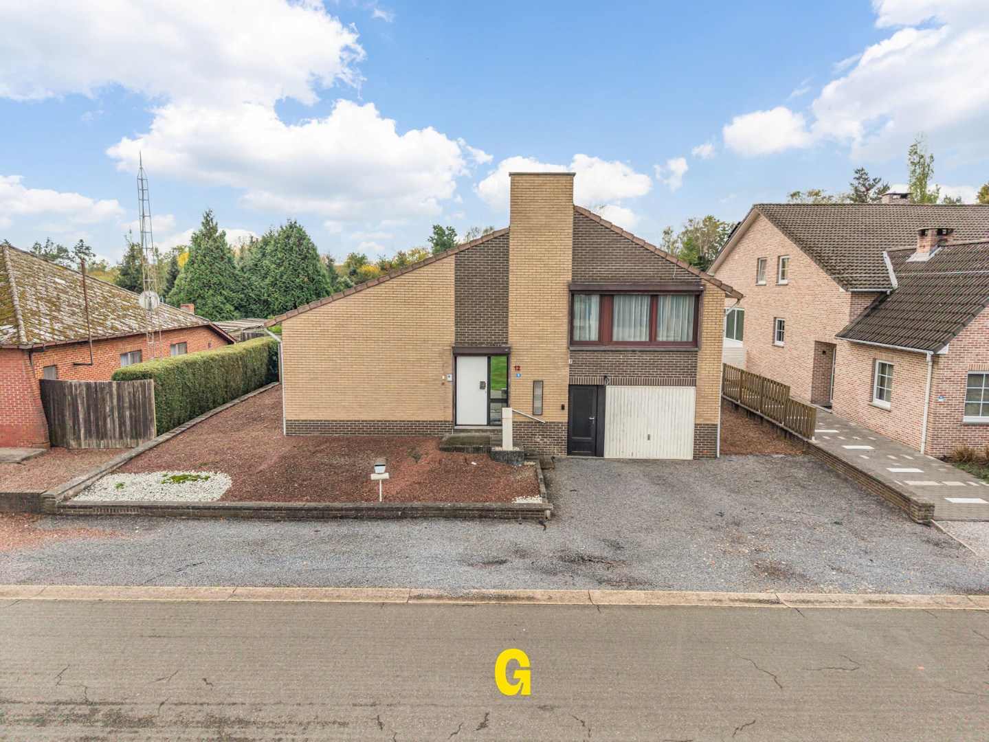 House for sale in Maasmechelen with 2 bedrooms - photo 2