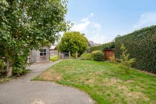 Deze woning is gelegen te St.-Jozef-Olen, op wandel - / fietsafstand van winkels, openbaar vervoer, school, station, ..., en met een vlotte...