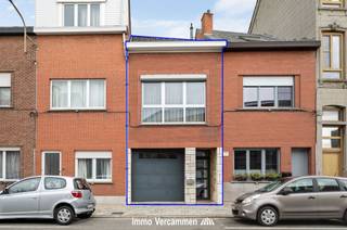 Neat family home, conveniently located within biking distance of bustling city of Mechelen and Vrijbroek Park. This pleasant home has always been...