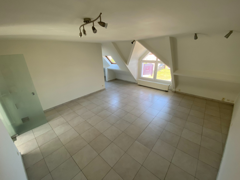 Dakappartement gunstig gelegen / nabijheid centrum Meerhout, met garage - foto 2