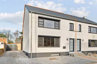 House for sale in Balen