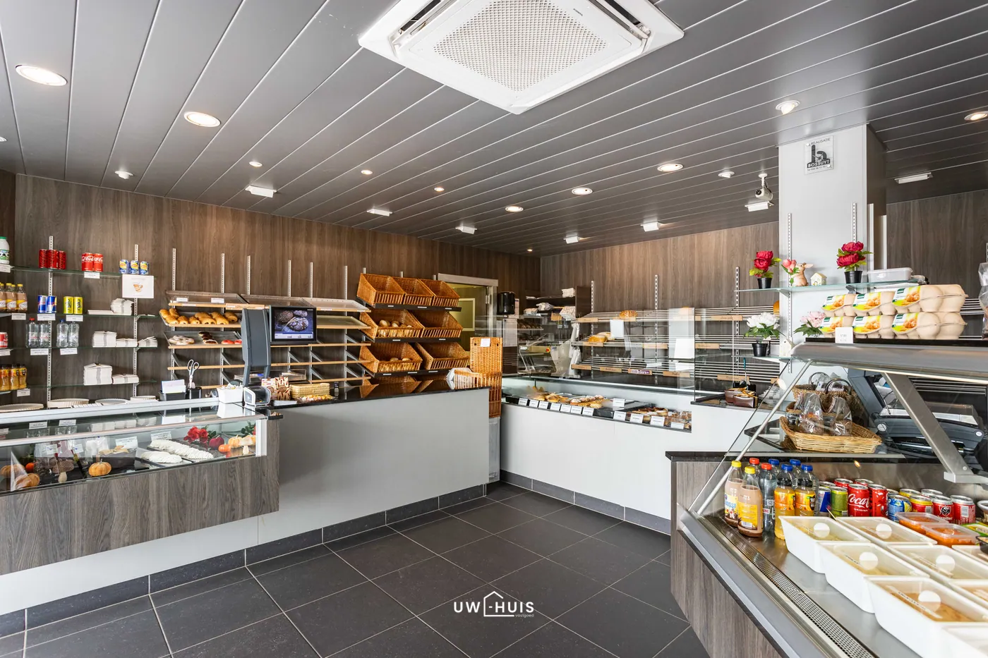 Goed draaiende bakkerij met prachtige winkel ter overname. - foto 4