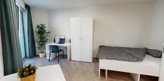 <p><span>JPO 13/09 van 10u tot 12u - Info & Bezoeken: 02/318.18.08 of </span><span>new.brussels@weinvest.be</span></p>
<p><span>Deze zondag 13 september kan je deze woning exclusief bezoeken tijdens onze opendeurdag, van 10u tot 12u. Kom gerust langs, met of zonder afspraak.</span></p>
<p><span>Cambre Student Living biedt een hedendaagse en tijdloze architectuur die harmonieus opgaat in haar omgeving.</span></p>
<p><span>De volledig gemeubelde studio’s zijn ontworpen om aan de behoeften van studenten te voldoen. Dit nieuwbouwproject ligt in het hart van Brussel, vlak bij de universiteiten en de levendige wijken rond het Flageyplein en de Louizalaan, en op een steenworp van het Ter Kamerenbos. Het vormt een uitstekende investering dankzij de combinatie van een hoog rendement en een sterke huurvraag. Geniet bovendien van extra gemoedsrust dankzij het verzekerde beheer.</span></p>
<p><span>Wil je meer ontdekken? Bekijk alle woningen die deze zondag 13 september exclusief te bezoeken zijn → </span><span>https://weinvest.be/fr-BE/search?at=Bruxelles&c=4.35121%2C50.8551&t=place&exclusive=1&src=seo-landing</span></p>