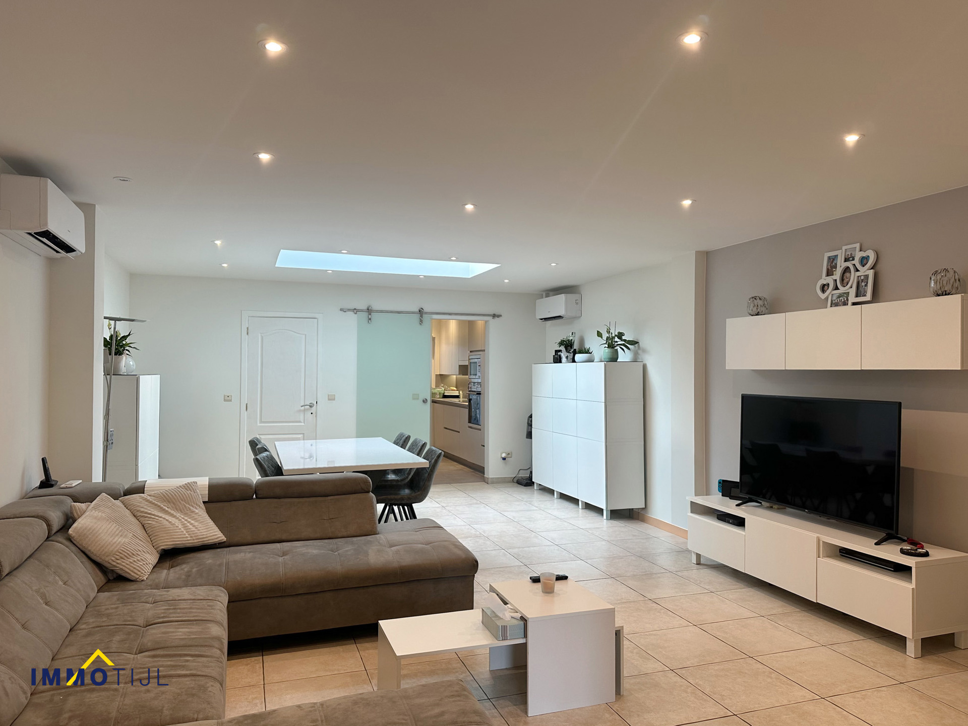 Instapklare woning met zonnige tuin, veranda &amp; 3 slpks! - foto 3