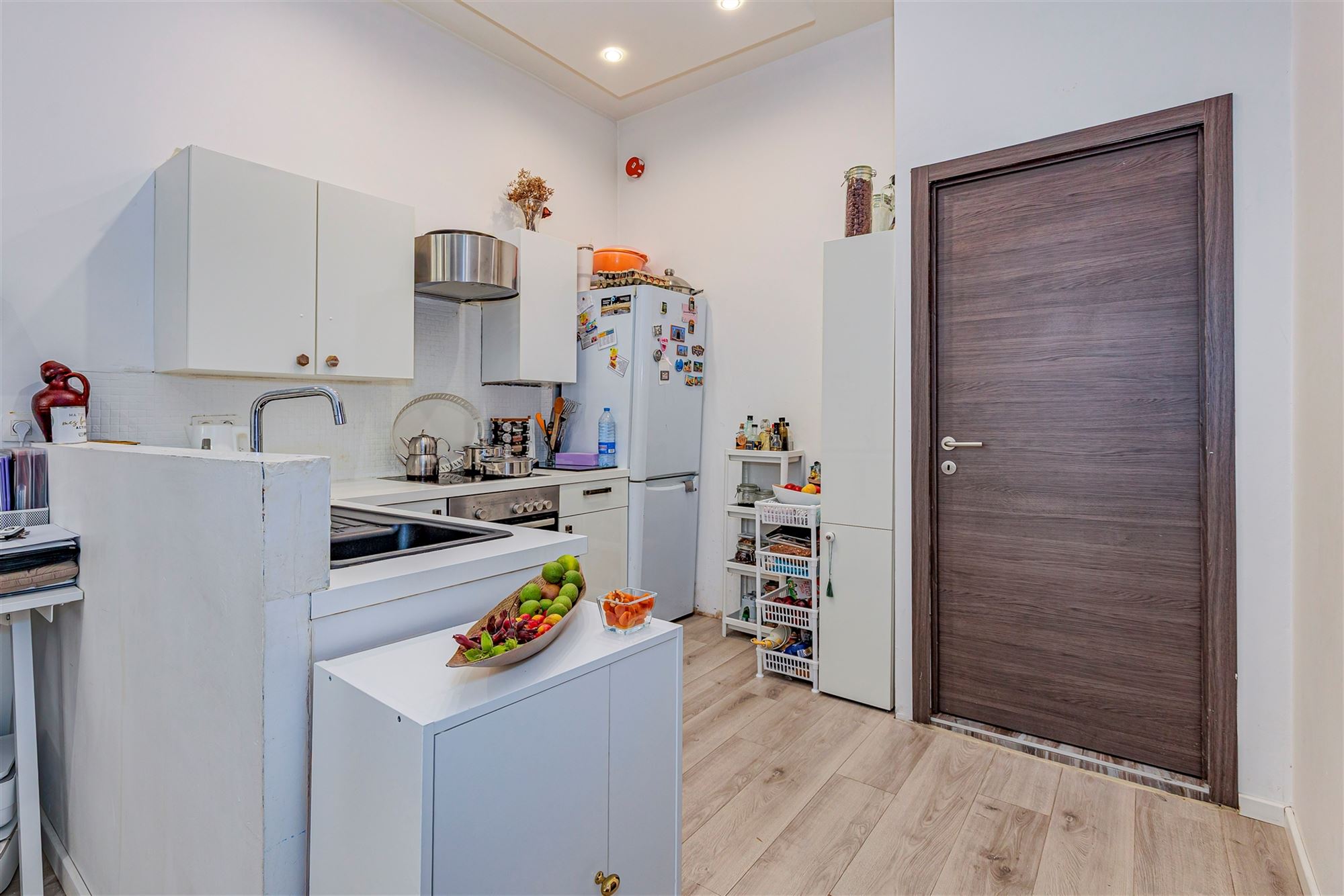 Gerenoveerde kangoeroe-woning met 5 slpk en 3 badkamers te koop in Antwerpen - foto 2