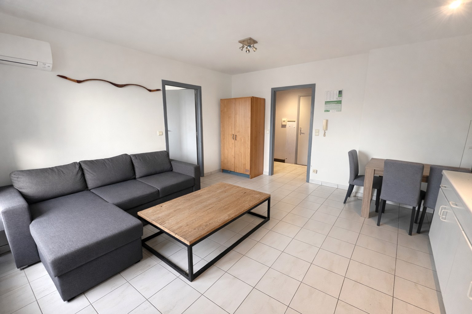 Appartement met 1 slpk en terras, Torhout. - foto 2