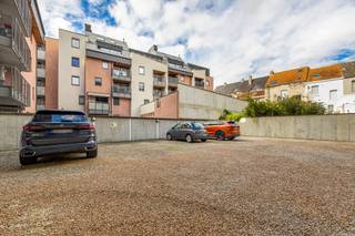 Garage te koop in Asse