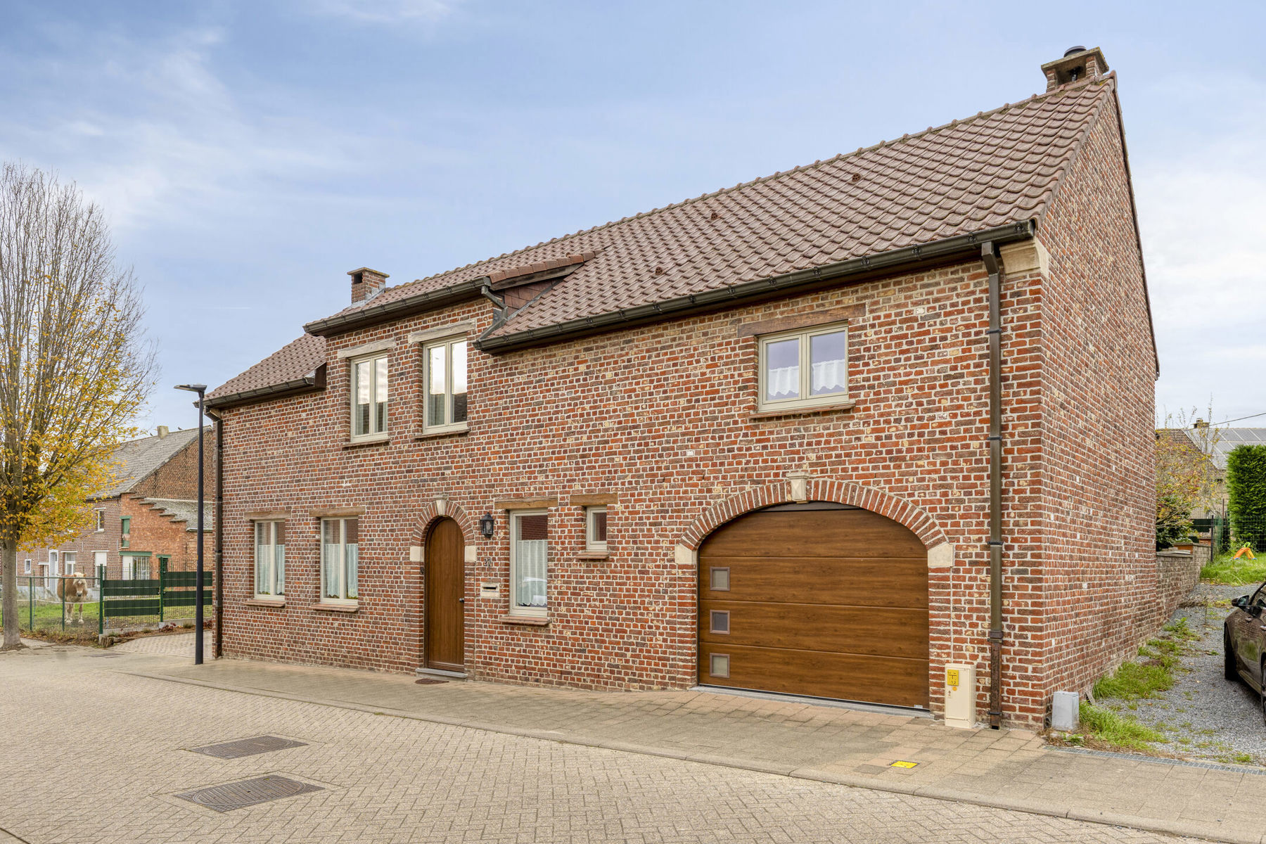 Ruime alleenstaande woning met vier slaapkamers - foto 5