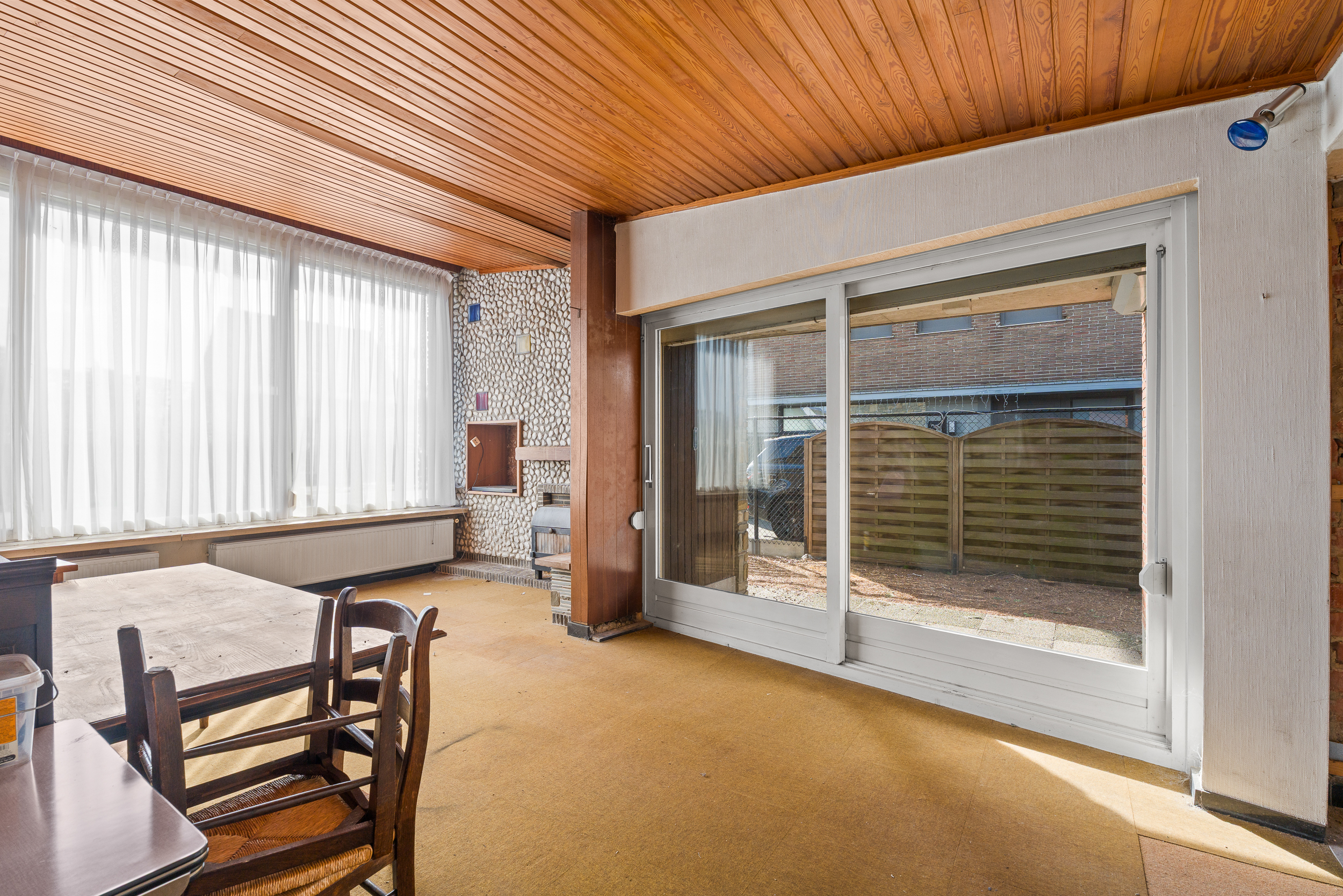 Karakteristieke, lichtrijke bungalow op groot perceel - foto 5