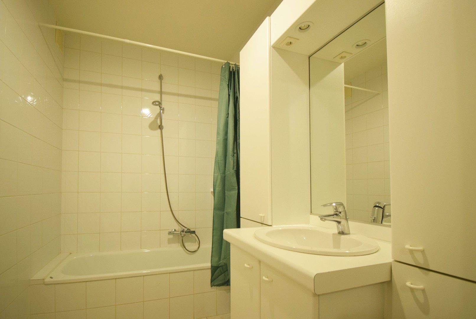 APPARTEMENT CENTRUM ROESELARE - foto 5