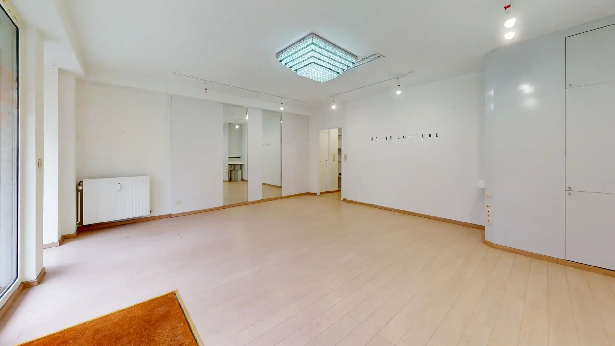 Commercial for rent in Antwerp - photo 2