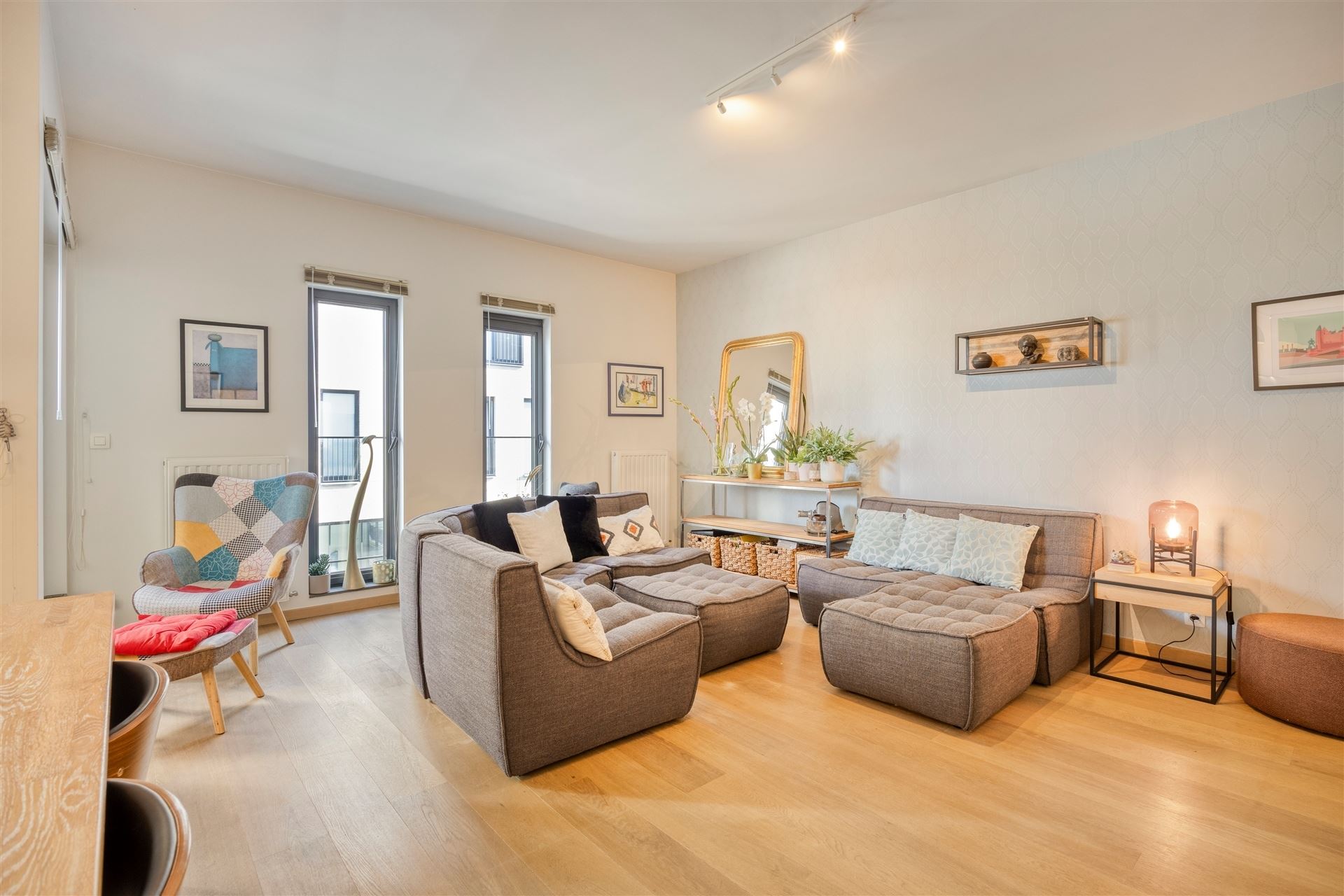 Instapklaar appartement met autostaanplaats op toplocatie! - foto 5