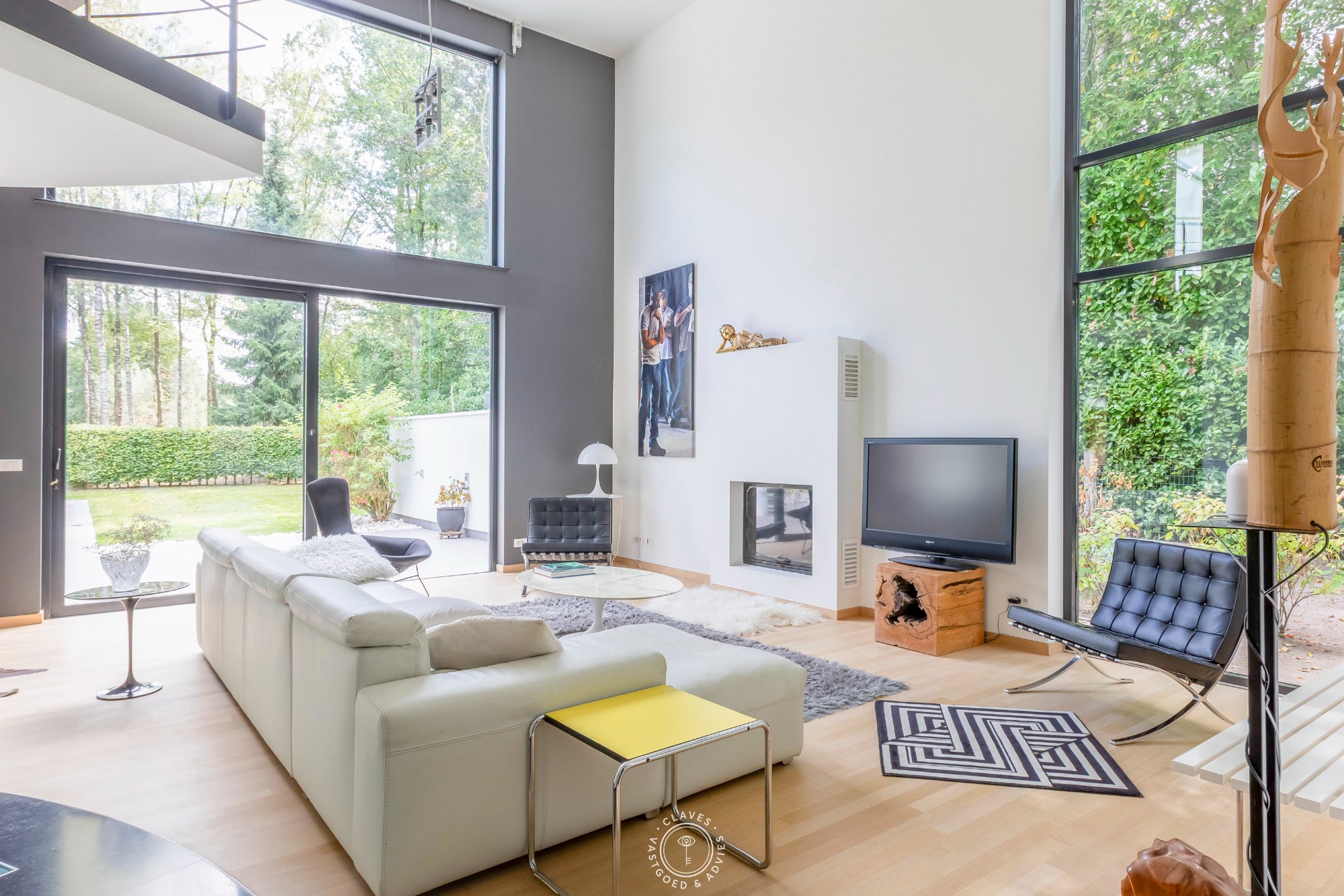 Architecturale villa met prachtige tuin en zwembad - foto 4