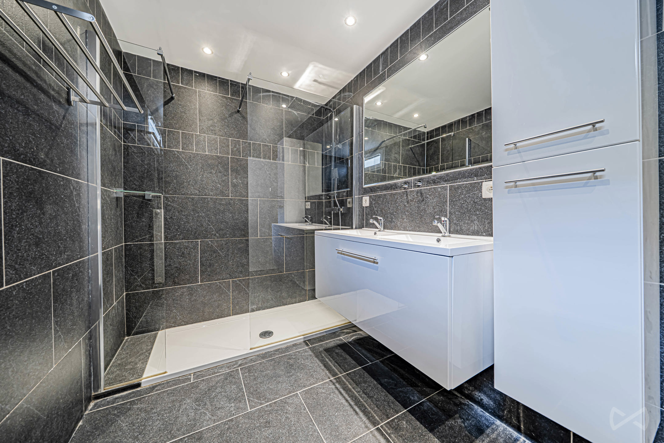 Maison à vendre à Liège avec 5 chambres - photo 5