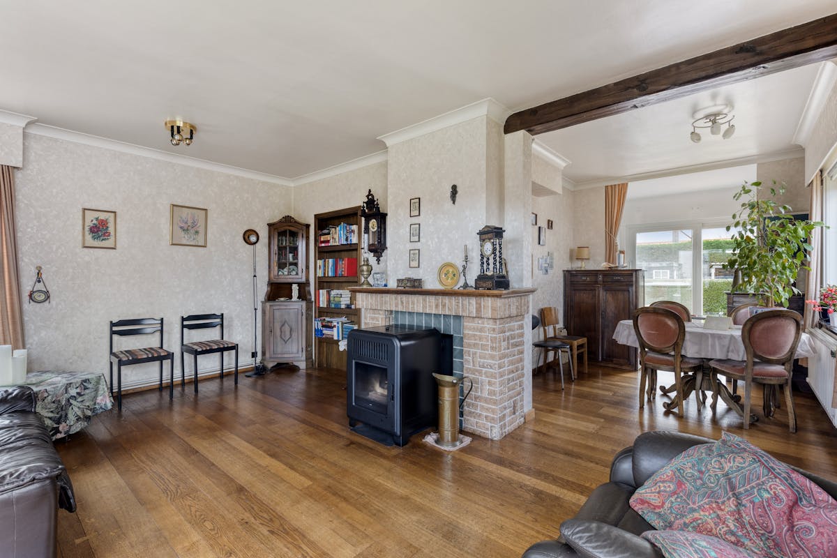 Villa on a 560m² plot for sale in Lissewege - photo 3