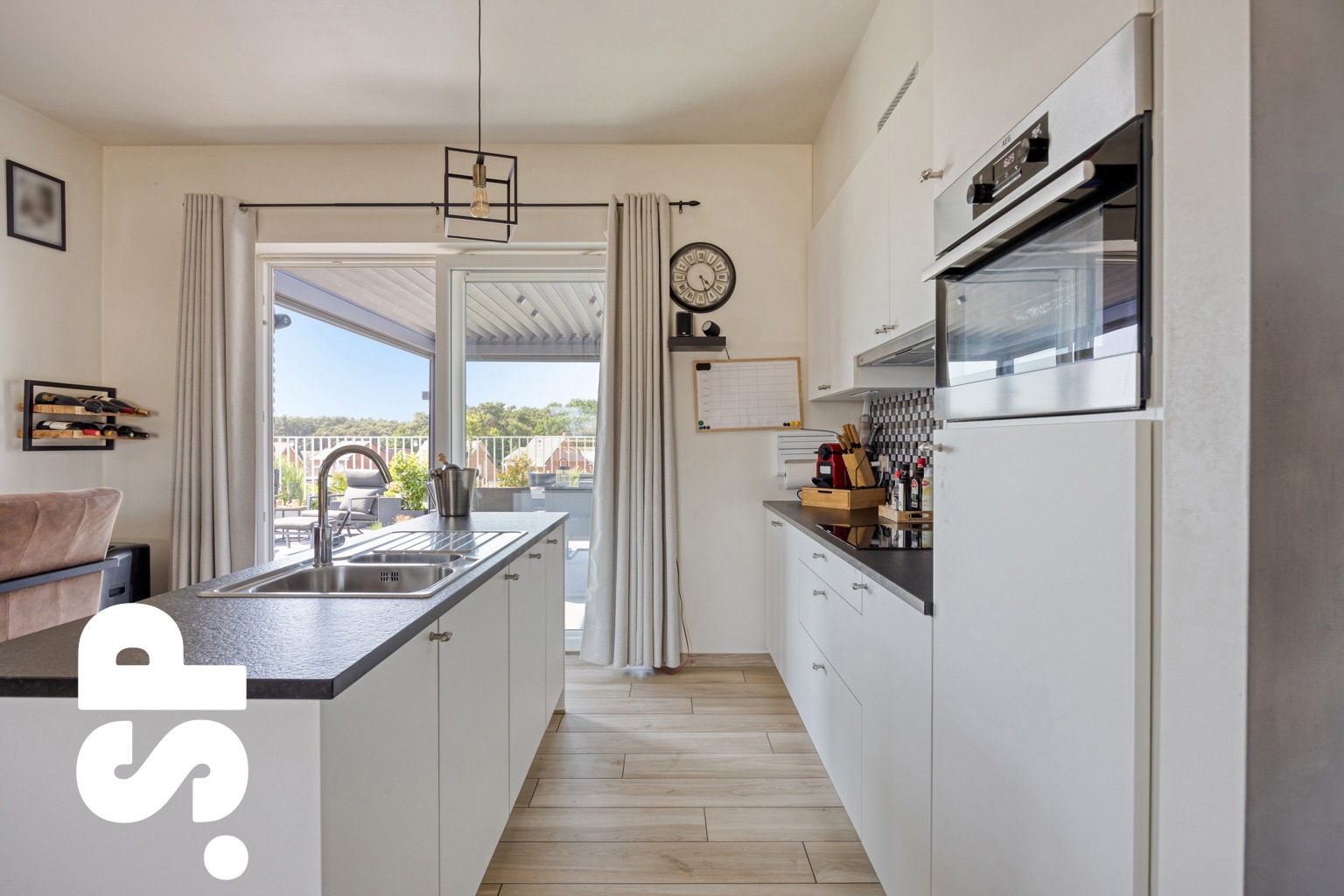Luxueuze penthouse (115m²) met een zeer ruim terras (83m²). - foto 4