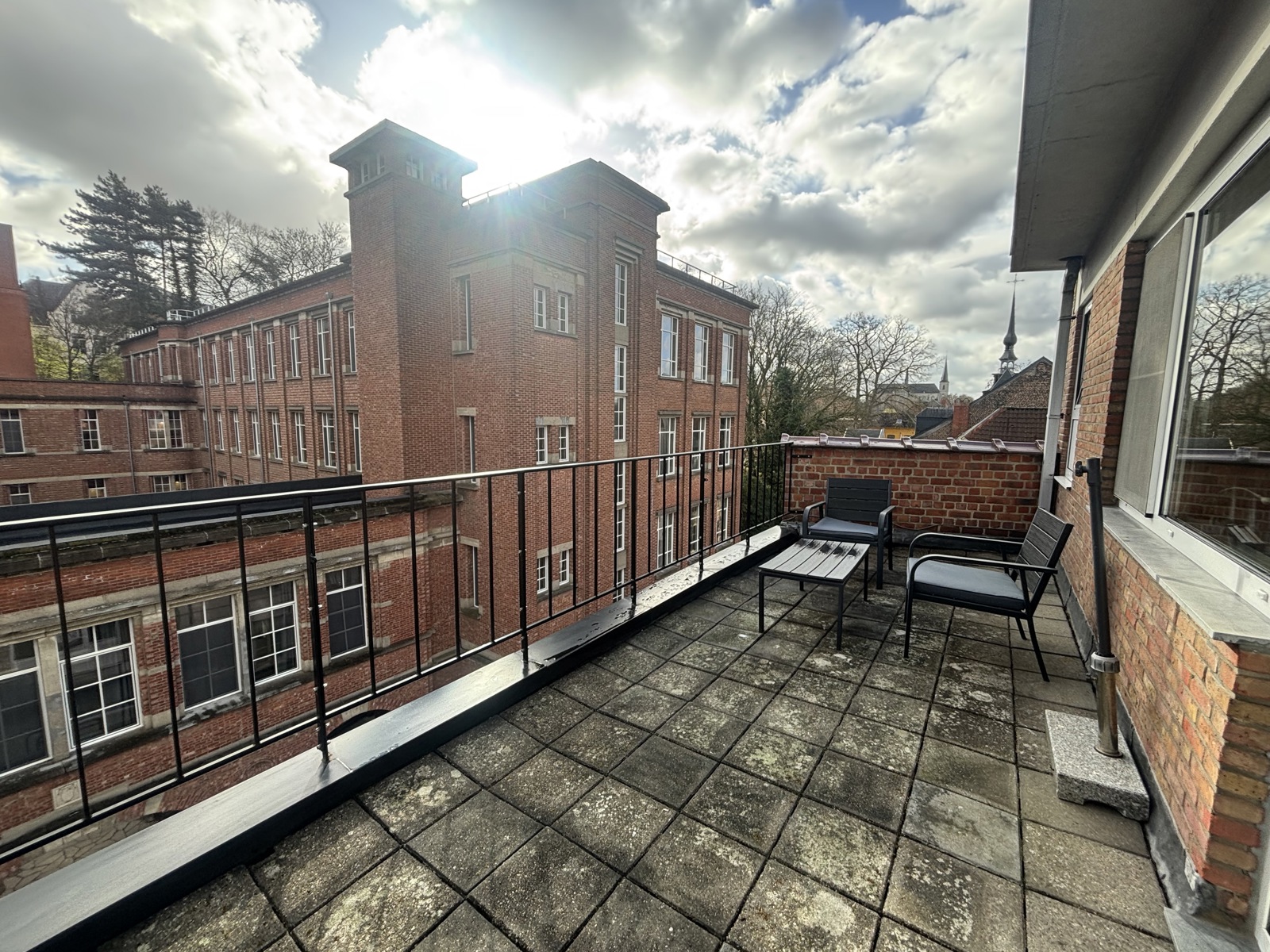 Studio met ruim terras in hartje Leuven!  - foto 4