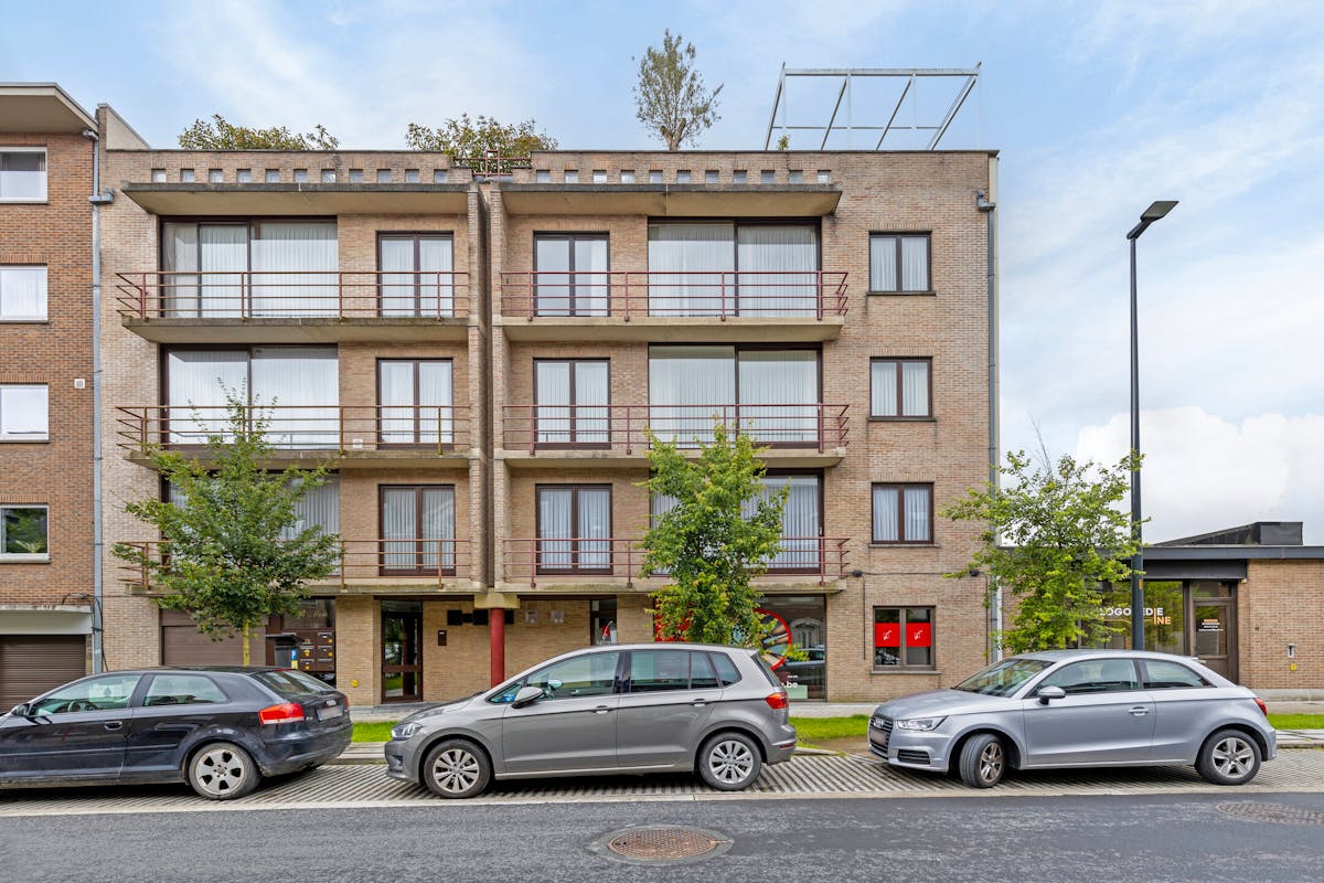 Kantoor van ca.116m² te koop in Roeselare - foto 2
