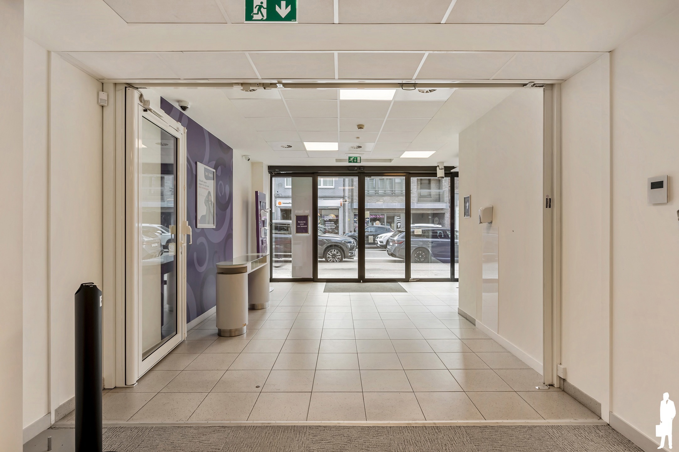 Instapklare handelsruimte van ca. 369 m² op een absolute toplocatie. - foto 2