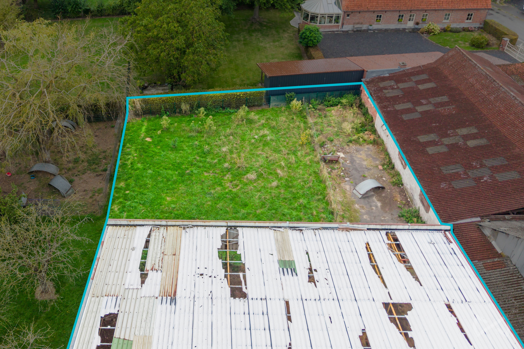 Bouwgrond van 1.906 m2 met ±600 m2 schuur - foto 5