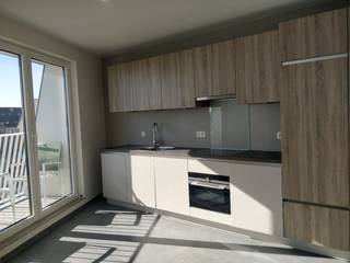 Dit prachtige en energiezuinig appartement te koop is gelegen op de derde verdieping (20A bus 302) en omvat een ruime living met veel licht inval,...