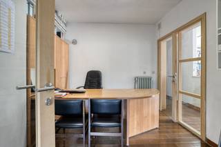 Are you looking for a strategically located and flexibly deployable building in the heart of the city? Then this commercial property, built in...