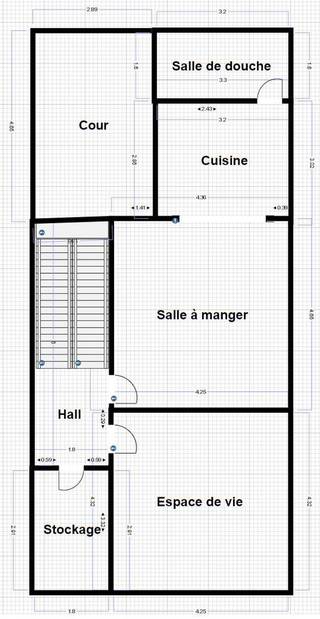 Dit gebouw ligt in een wijk vlakbij de Europese Gemeenschappen, de kleine ringweg en het openbaar vervoer.Het bestaat uit een grote inkomhal, een...