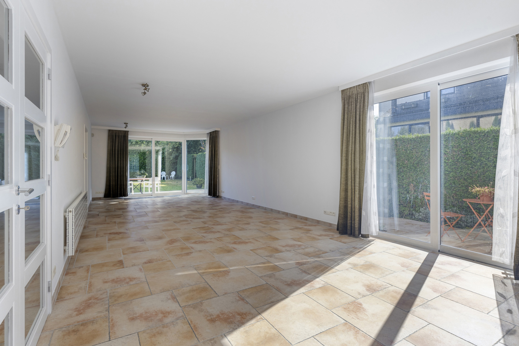 Huis te koop in Kraainem met 5 slaapkamers - foto 4