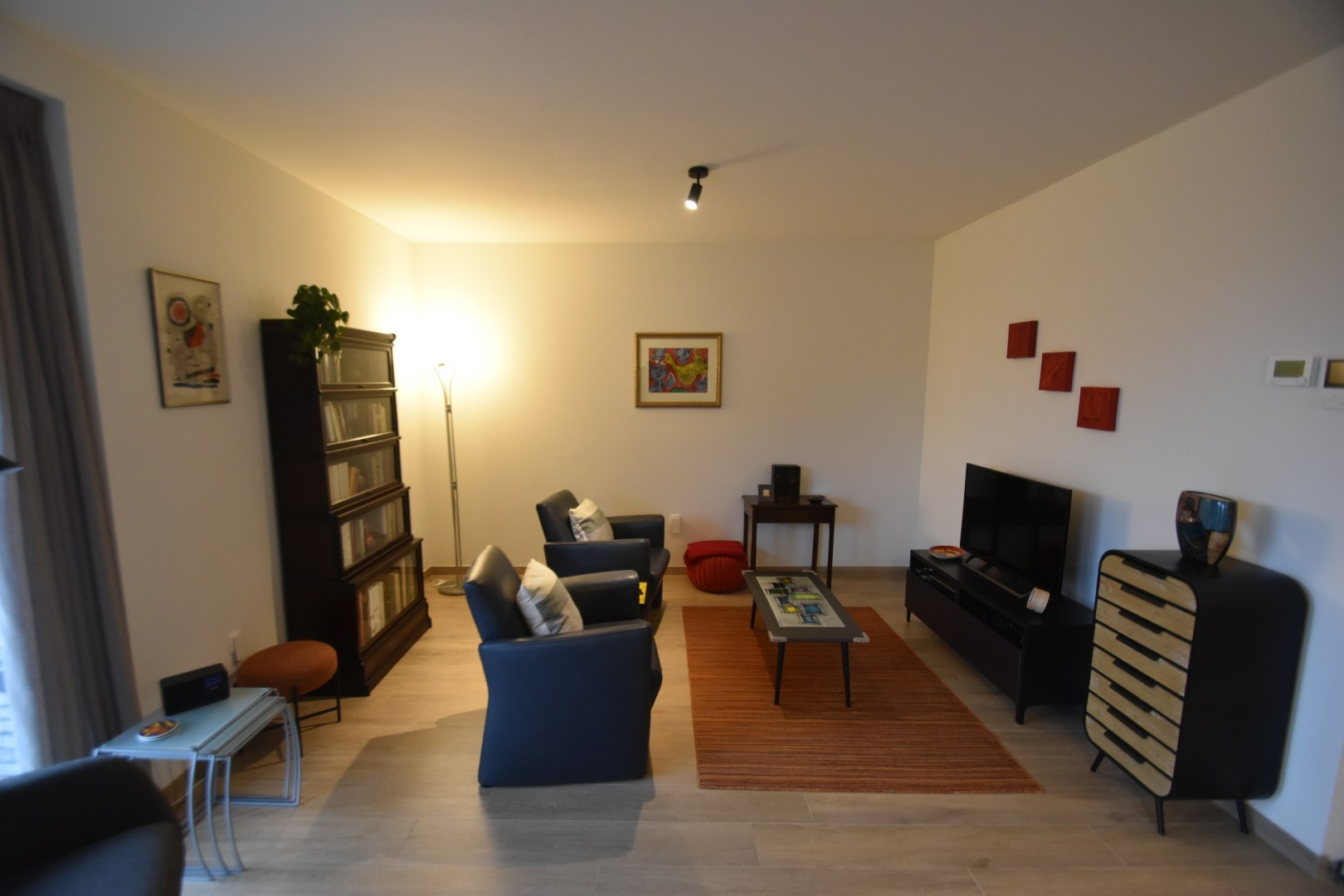 Centraal gelegen nieuwbouw appartement met staanplaats - foto 3