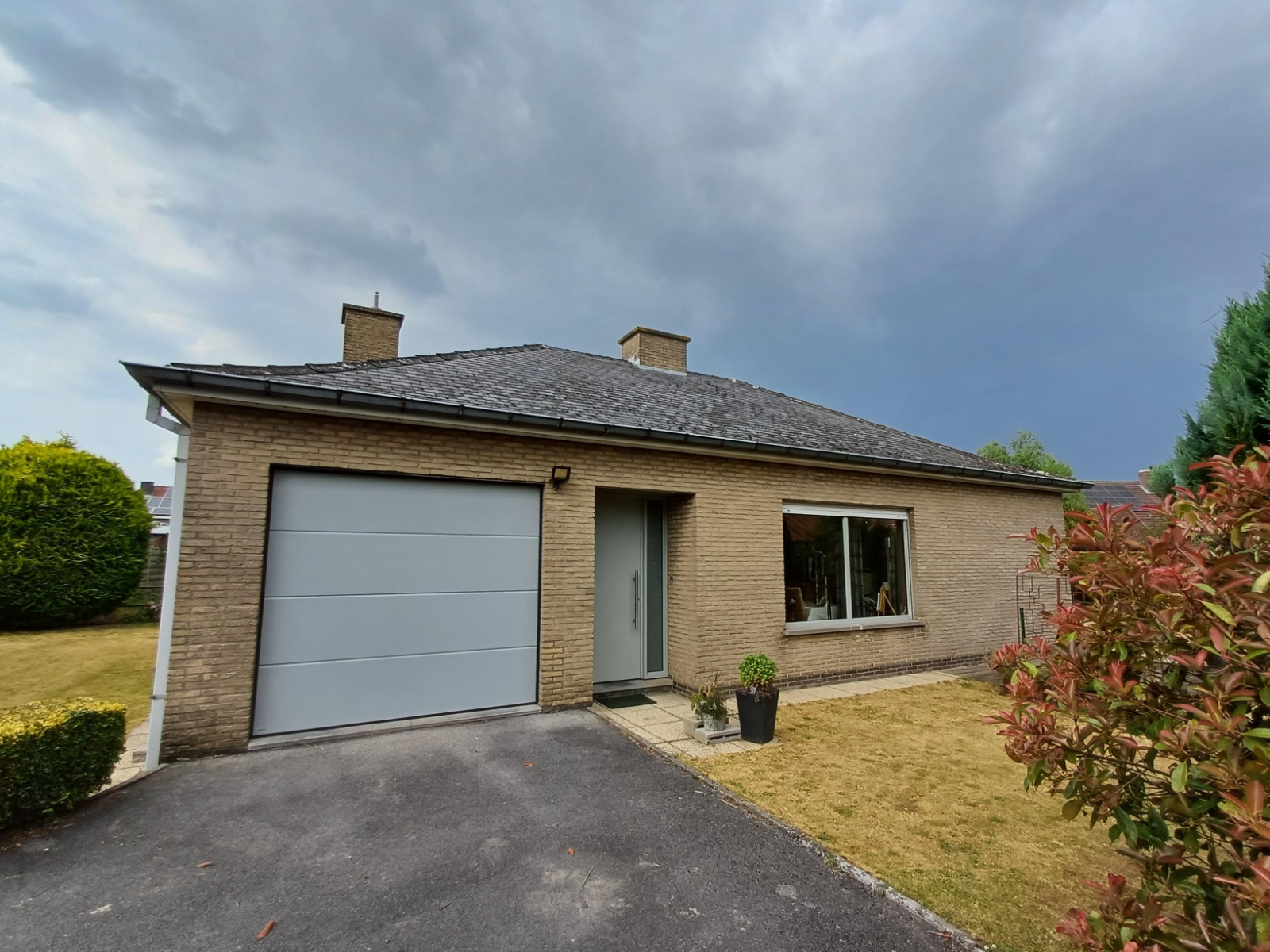 Vrijstaande woning met tuin, garage en 2 slpk, gelegen te Moorsele - foto 4